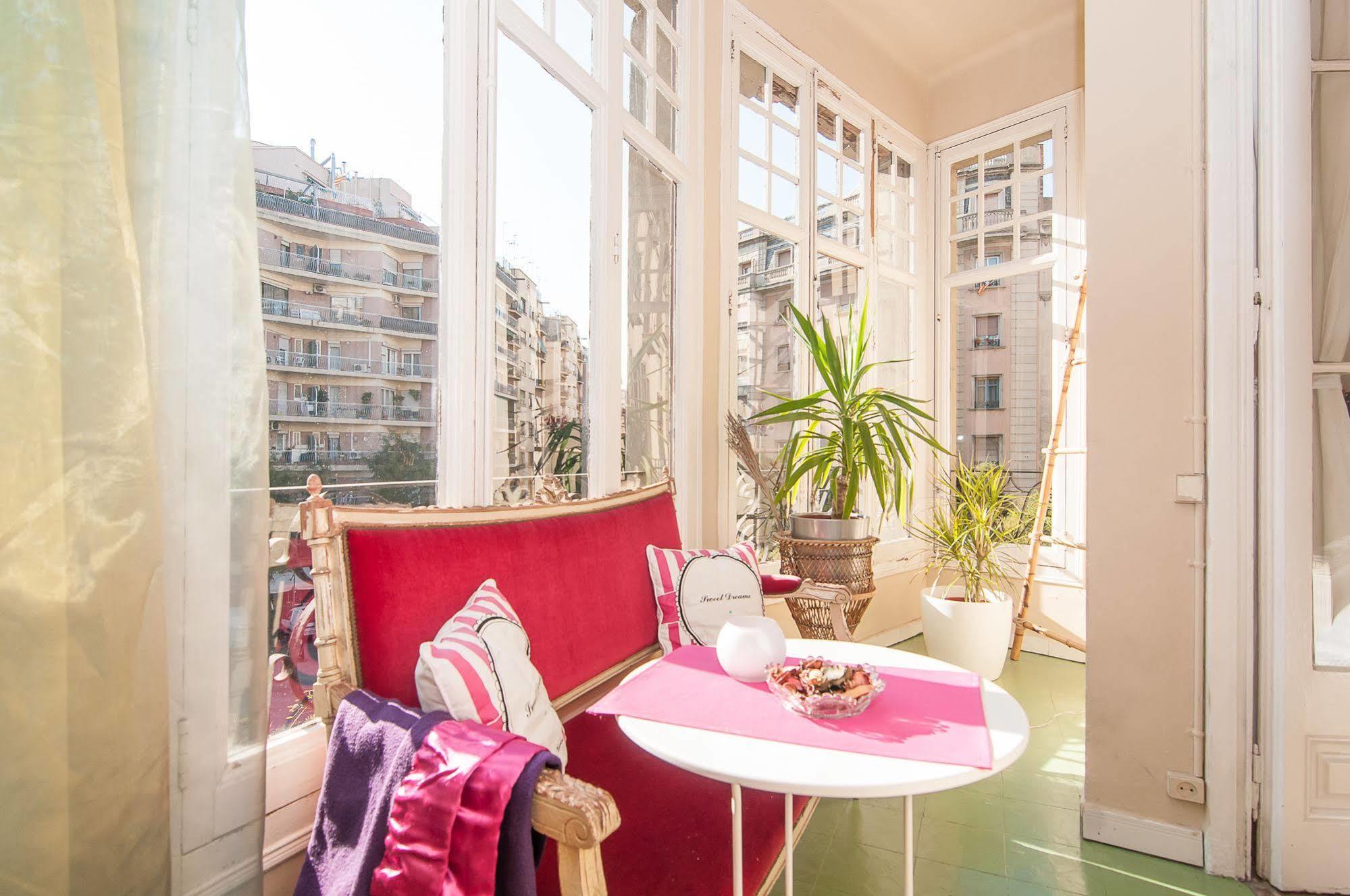 Casa Trianon Bed & Breakfast Barcelona Ngoại thất bức ảnh